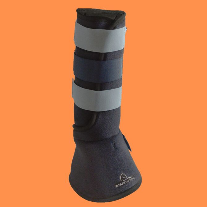 Faroe cold gaiters for cooling horse limbs